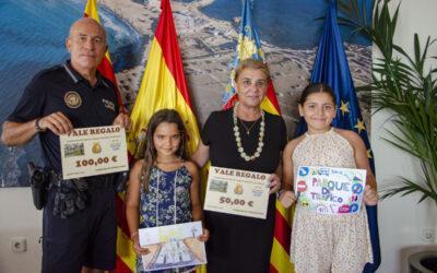 Neus Gil y Alejandra Escobedo ganan el concurso de dibujo “Me muevo con seguridad” del Parque Infantil de Tráfico