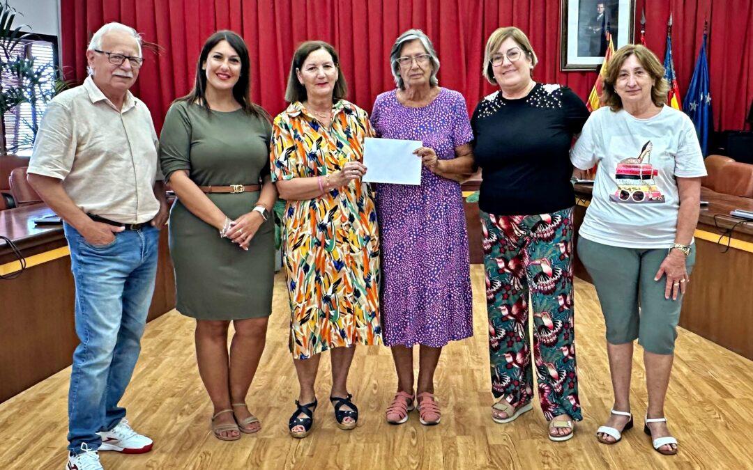 Donación solidaria de la Cena de la Luna Llena a la Asociación de Fibromialgia