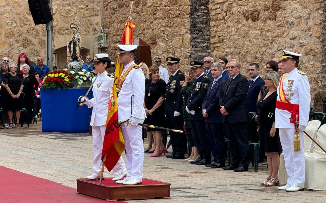 Más de doscientas personas juran bandera en un acto histórico para Santa Pola organizado por la Armada