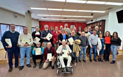 Els treballadors municipals jubilats enguany reben l’Escut de la Vila de Santa Pola