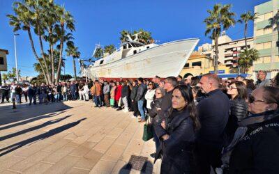 Santa Pola reclama a la Comisión Europea la supervivencia de su flota de pesca de arrastre artesanal