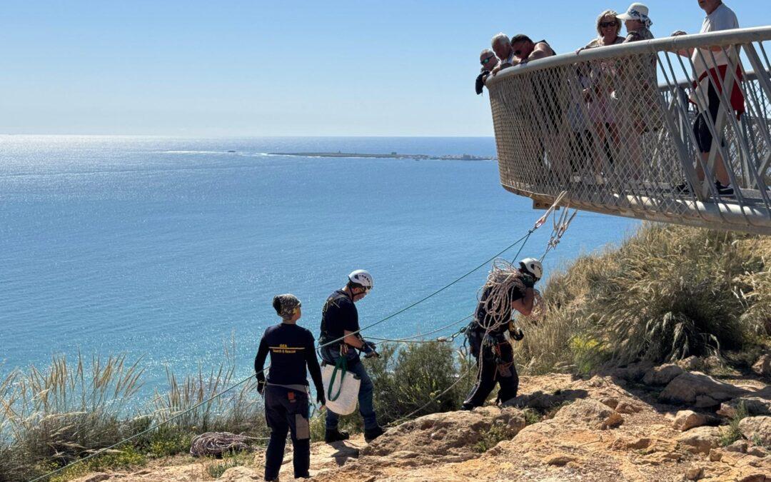 Nueva jornada de voluntariado para limpiar la ladera del cabo de Santa Pola este sábado