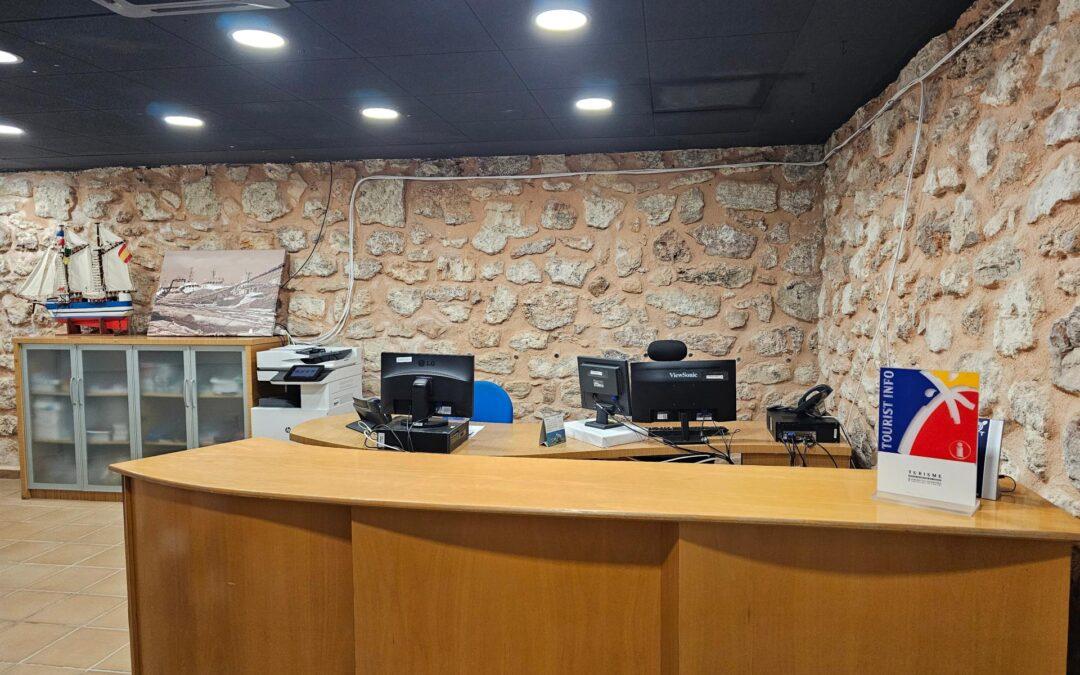 Las oficinas de turismo de Santa Pola renuevan con éxito la Q de Calidad Turística