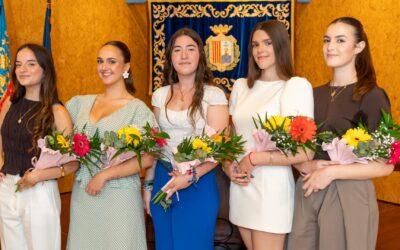 Brillant representació de la dona santapolera: ja es coneixen les cinc candidates a Reina de les Festes 2026