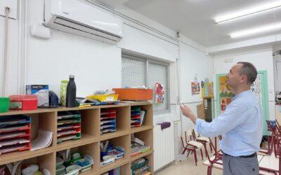 El Ayuntamiento climatiza todas las aulas de Educación Infantil en el colegio Cervantes