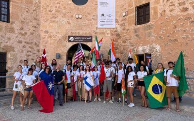 Jóvenes de 17 países visitan Santa Pola en una actividad del Club de Leones