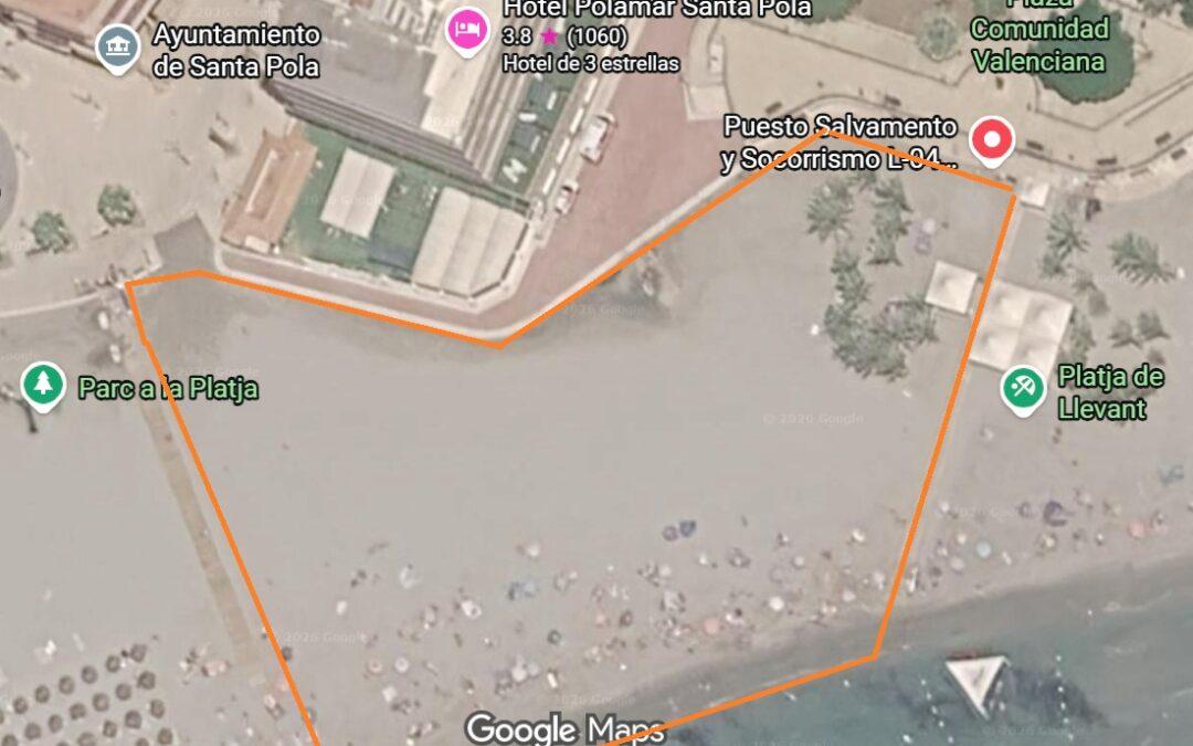 Playa de Levante acotada para los ensayos del Asalto Moro